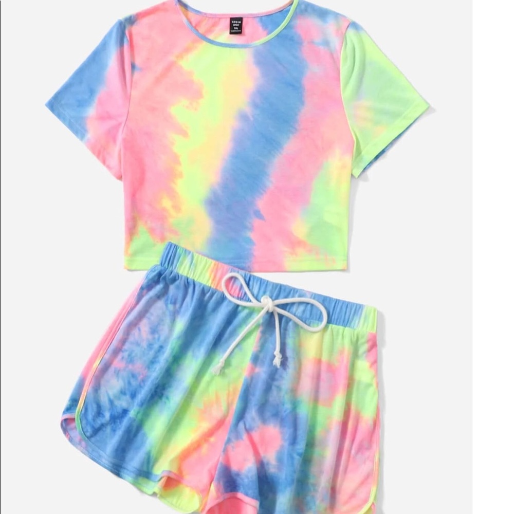 New- Tie Dye Print Tee & Drawstring Waist Shorts Set
